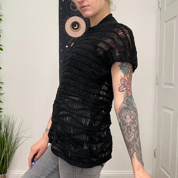 Chico's Oversize Crochet Knit Sweater Short Sleeve Size 2 Black - Picture 6 of 13